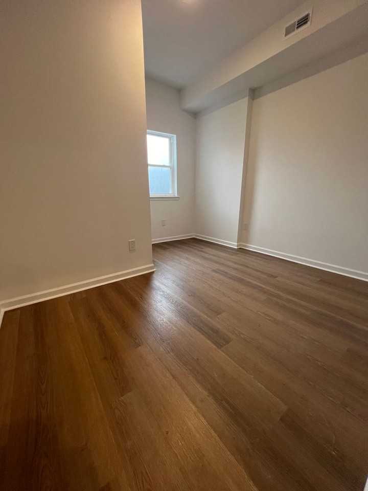 4213 W Girard Ave #2 - Photo 7 of 13