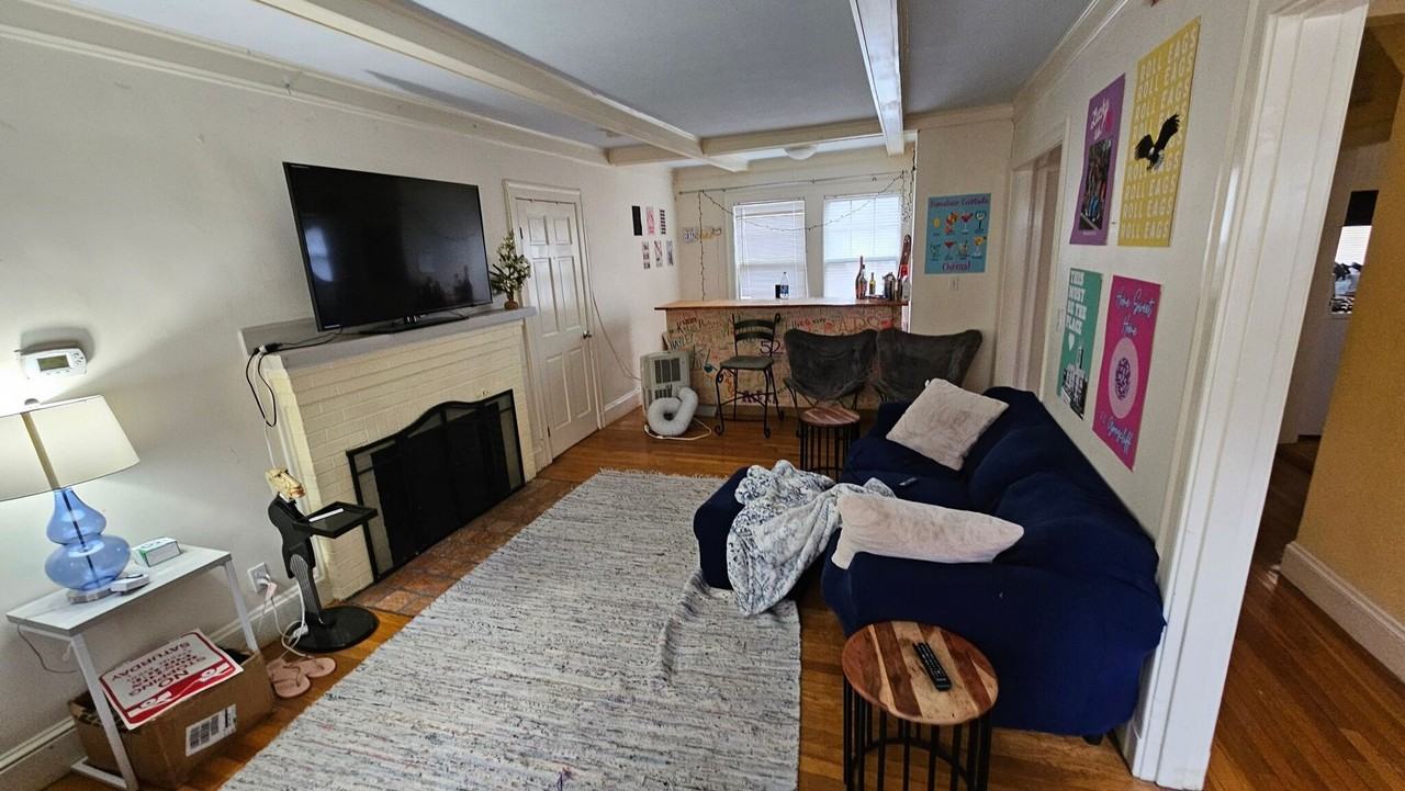 52 Greycliff Rd - Photo 4 of 16