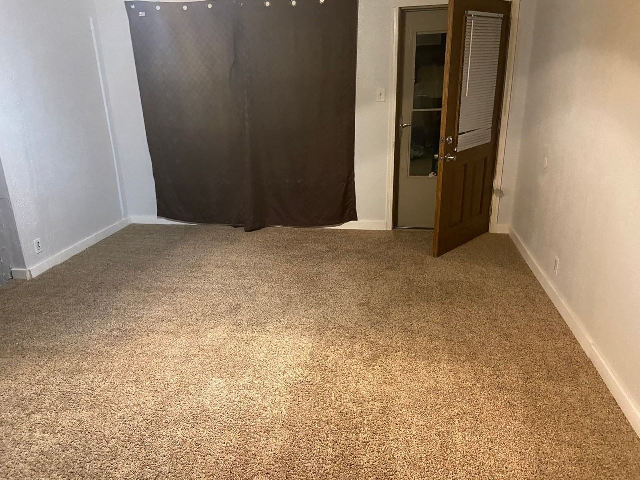 2201 N Nelson St - Photo 3 of 18