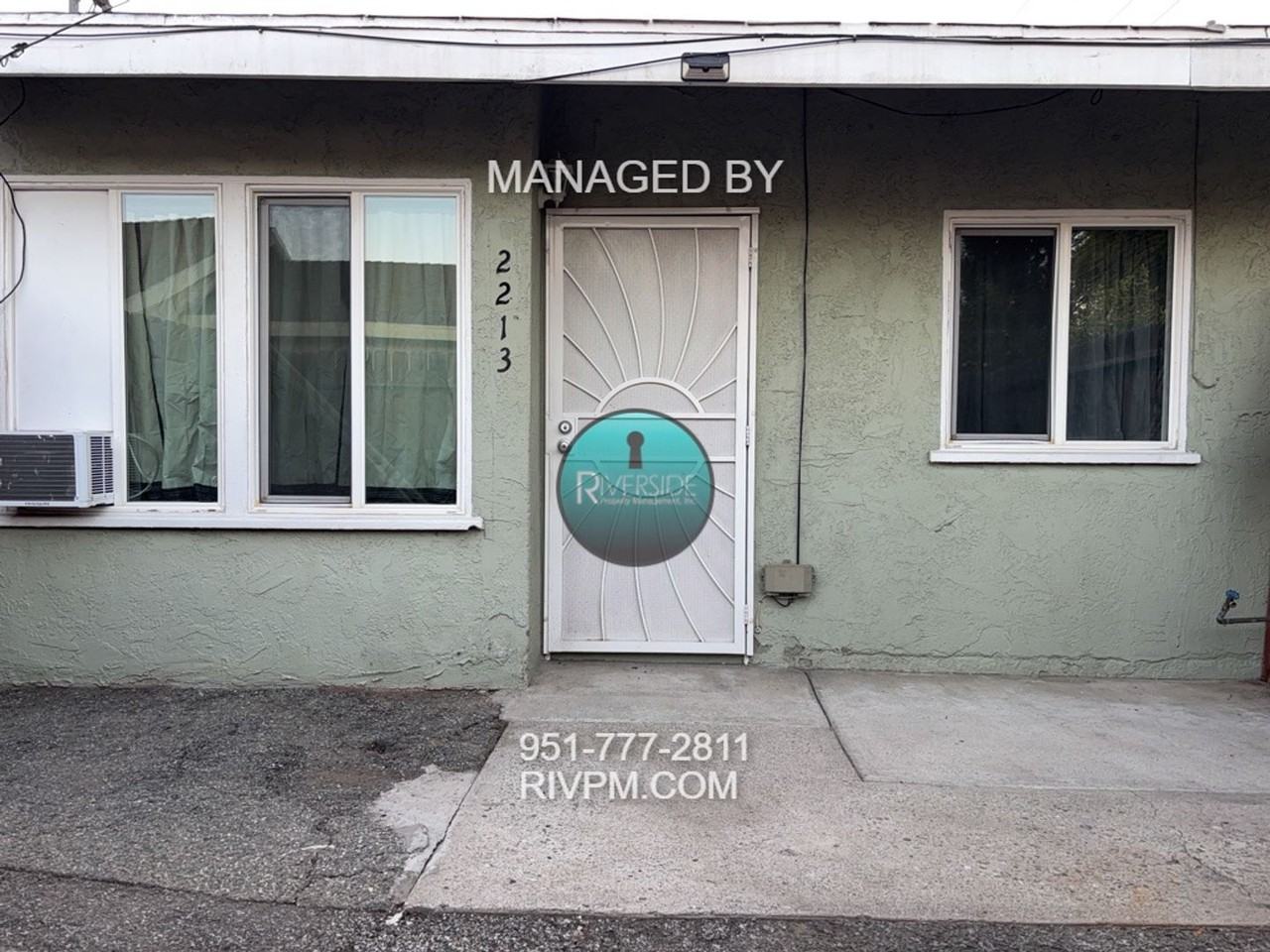 2213 9th St - Photo 2 of 11