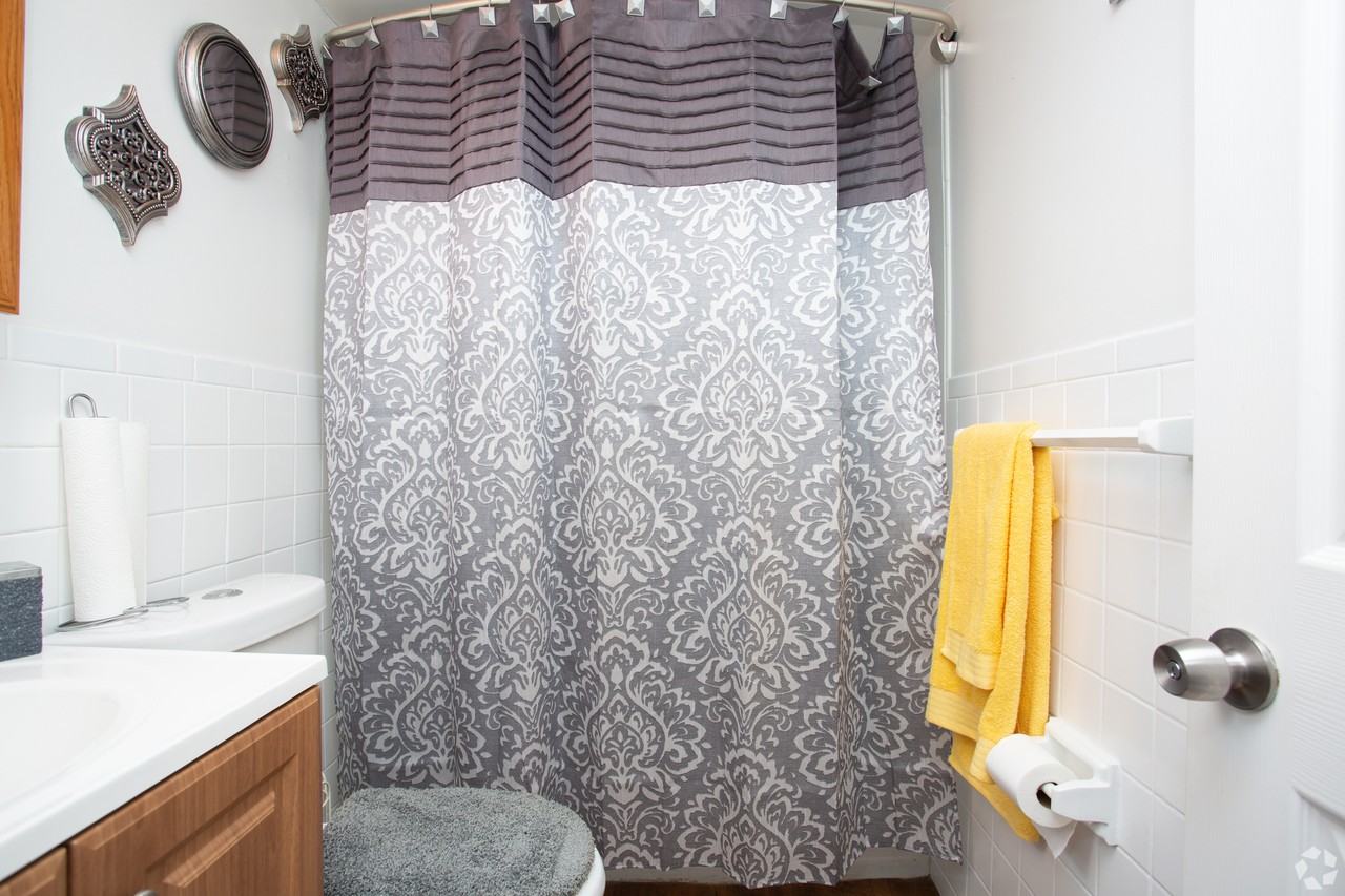 Cedarbird Apartments - Photo 3 of 10