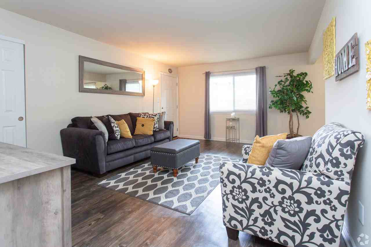 Cedarbird Apartments - Photo 5 of 10