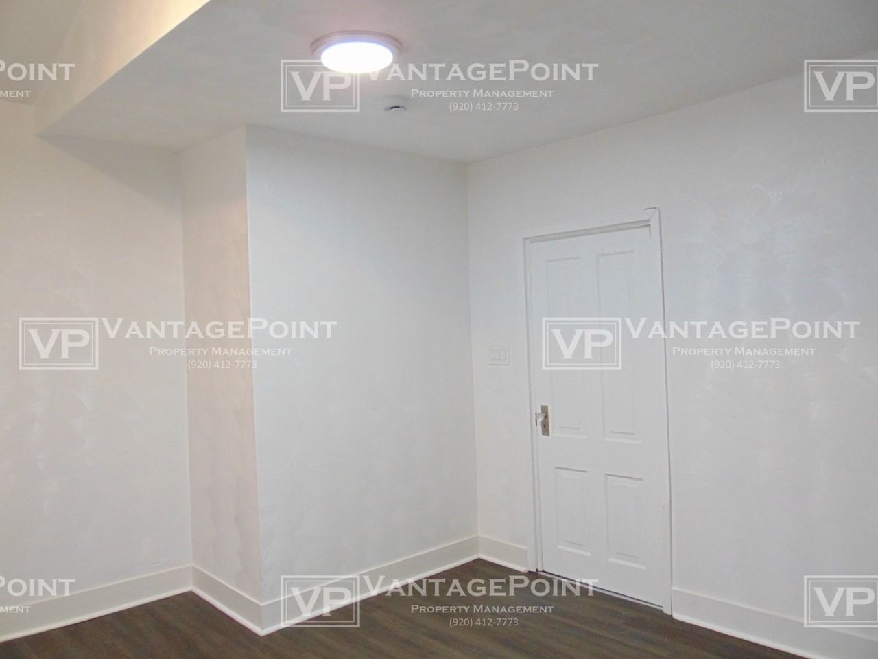 131 S Clay St - Photo 3 of 16