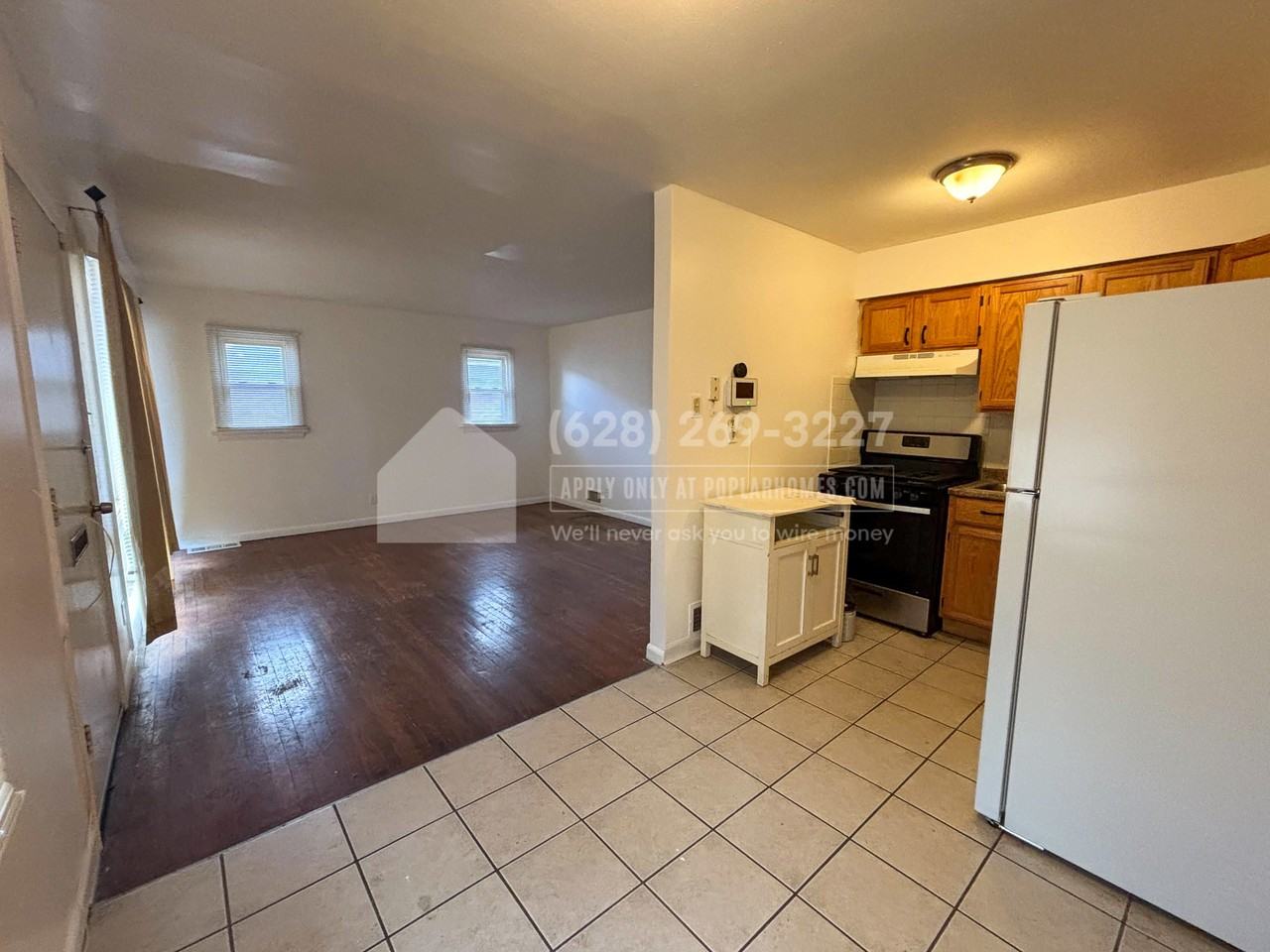 6636 Kenwood Dr - Photo 3 of 10