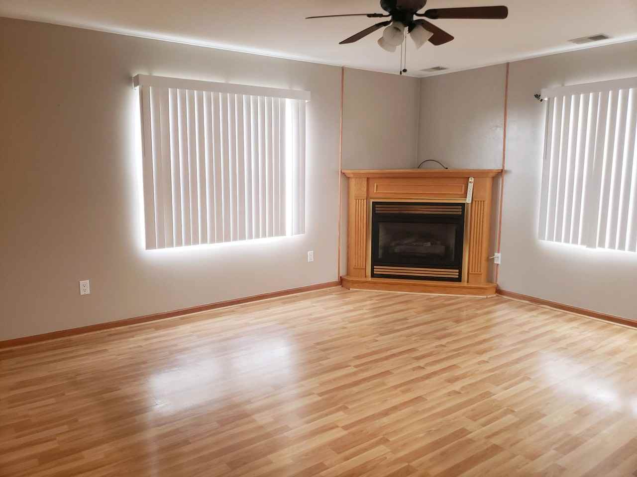 6837 Swan Ln - Photo 3 of 11