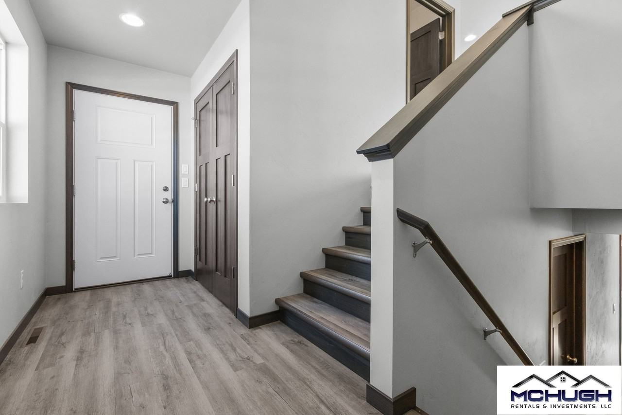 3603 E Rubyred Dr #1 - Photo 2 of 17