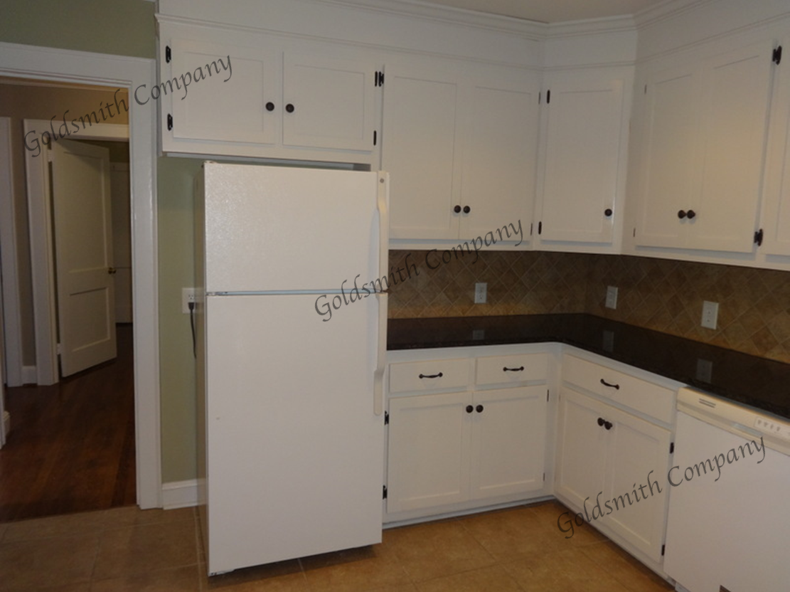 107 Bleckley Avenue - Photo 4 of 10