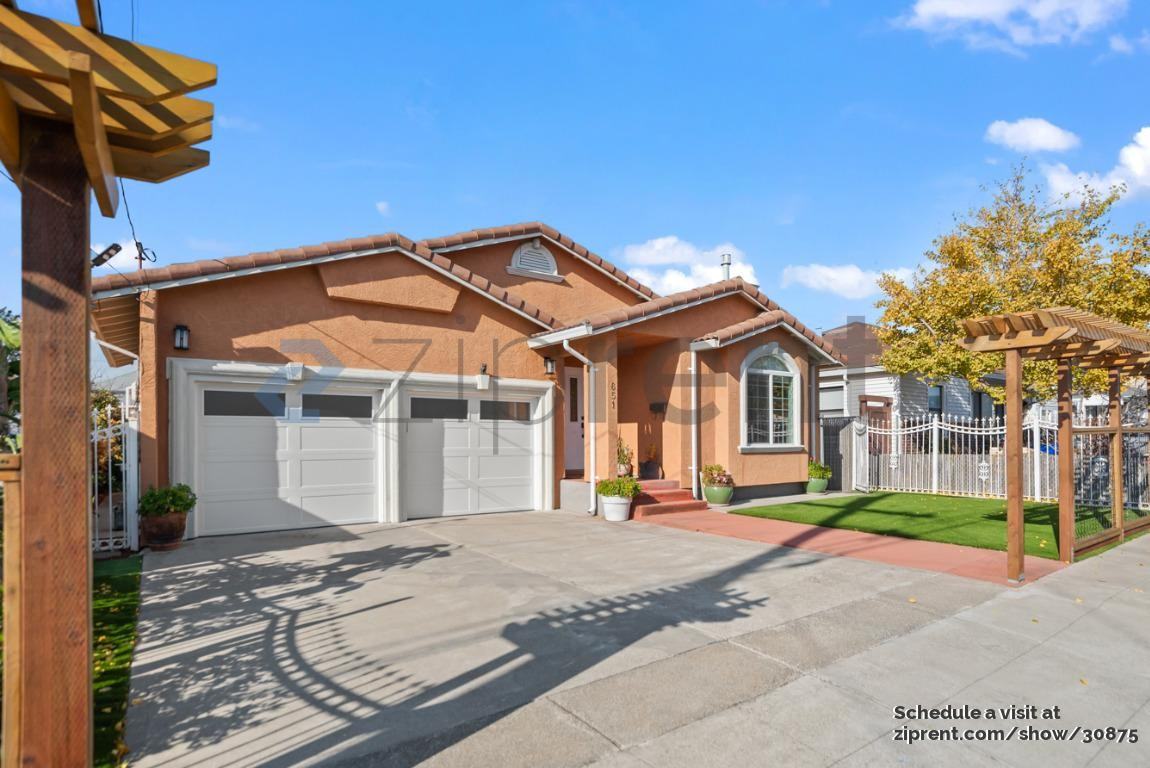 651 40th St - Photo 2 of 31