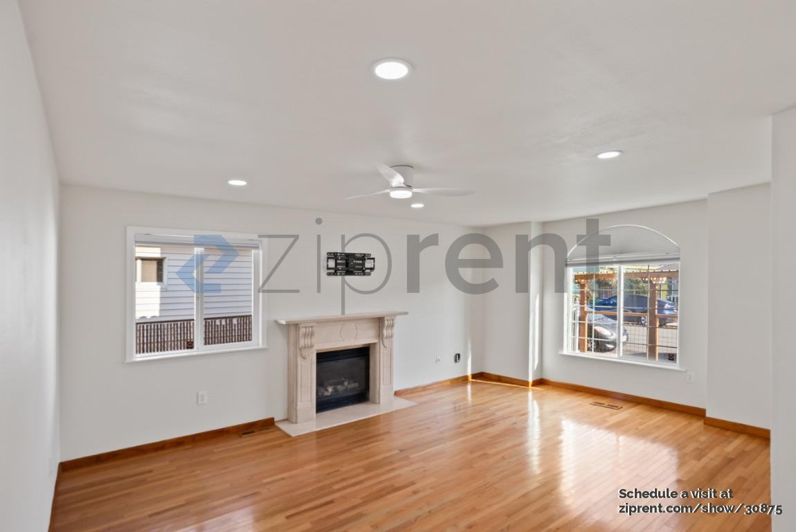 651 40th St - Photo 6 of 31