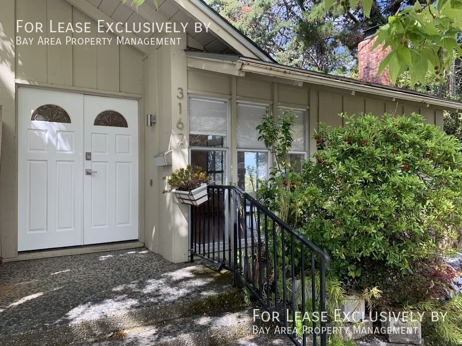 3162 La Mesa Dr - Photo 2 of 15