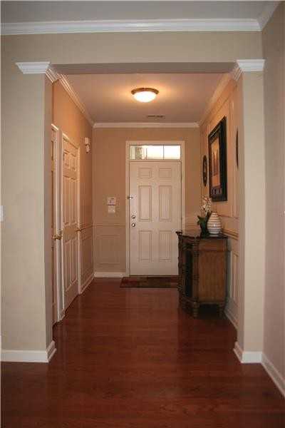 5 Tory Jack Terrace - Photo 2 of 25