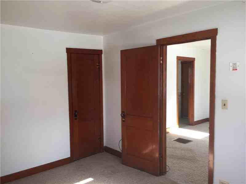 1401 Culbertson Ave - Photo 2 of 7