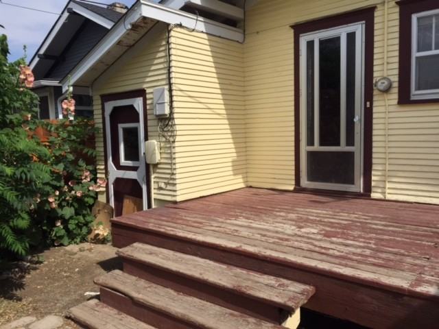 920 Culbertson Ave - Photo 3 of 13