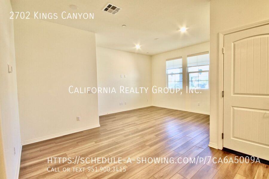 2702 Kings Canyon Dr - Photo 4 of 12