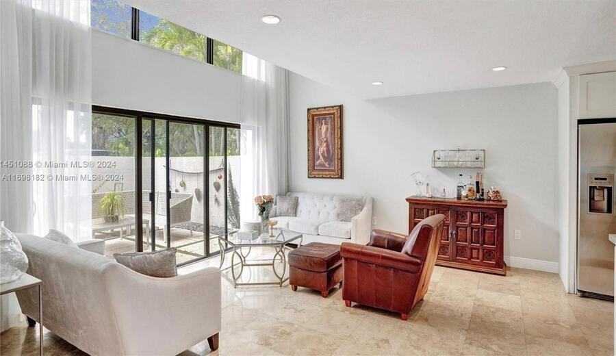 7065 Sw 67th Ave #13 - Photo 3 of 28