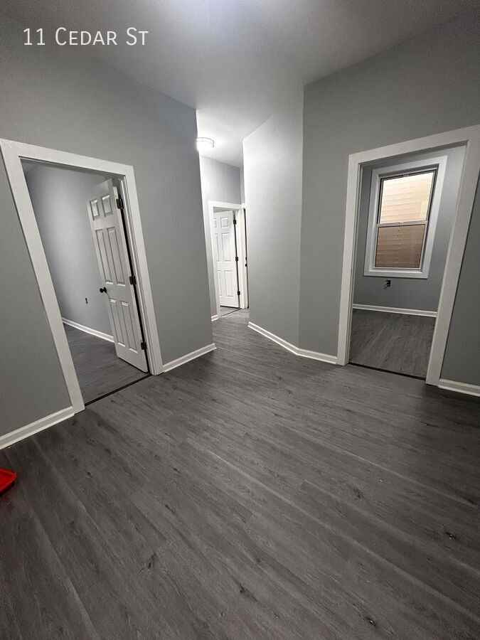 11 Cedar St - Photo 2 of 5