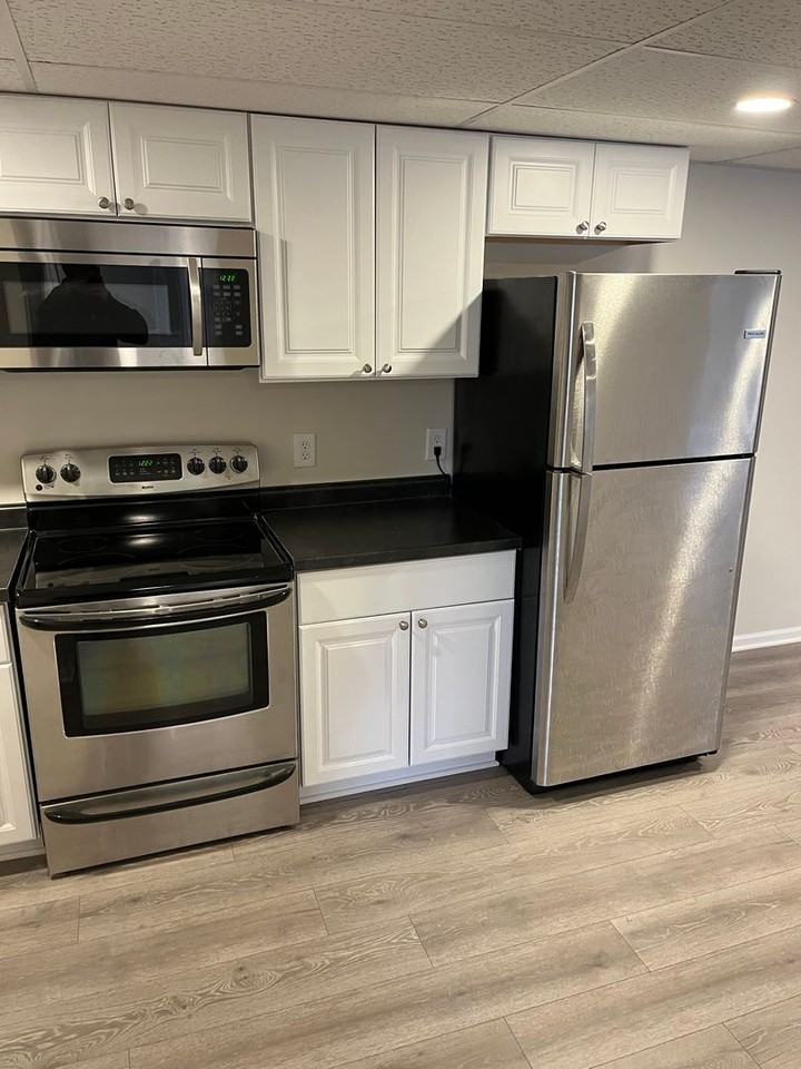 22621 Camber Ave - Photo 2 of 14