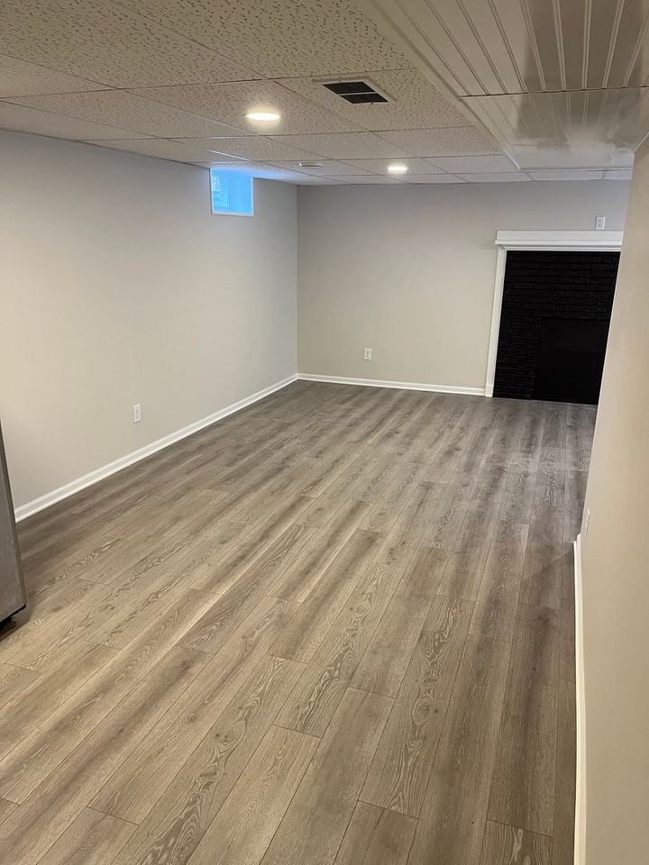 22621 Camber Ave - Photo 3 of 14