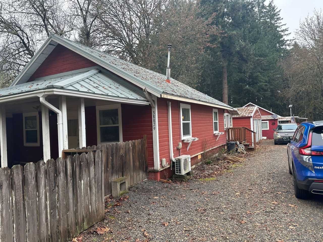 38879 Wendling Rd - Photo 3 of 30