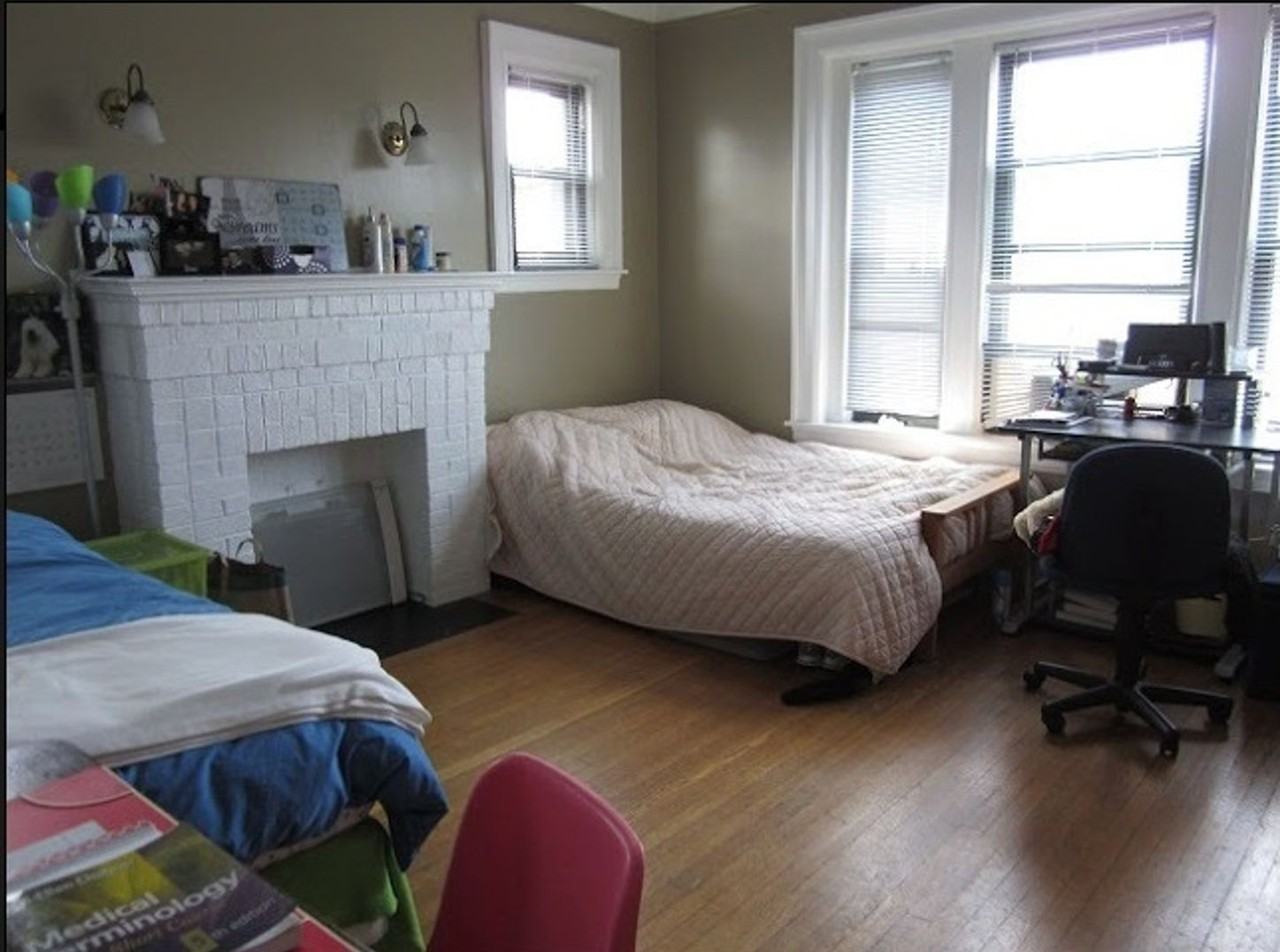 828 Beacon St - Photo 6 of 7