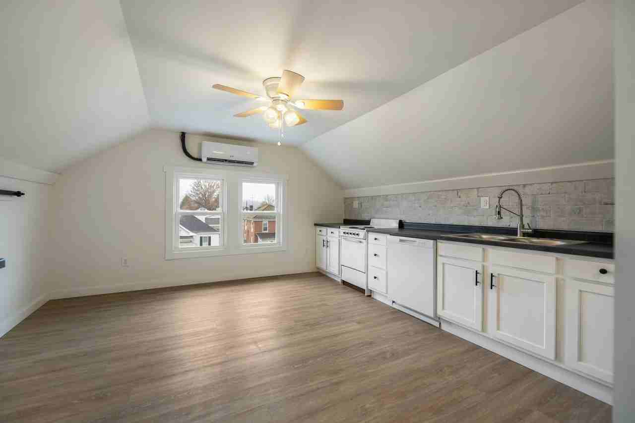 2728 Guyan Avenue, Unit 3 - Photo 4 of 11