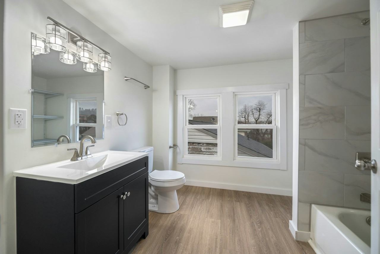 2728 Guyan Avenue, Unit 3 - Photo 7 of 11