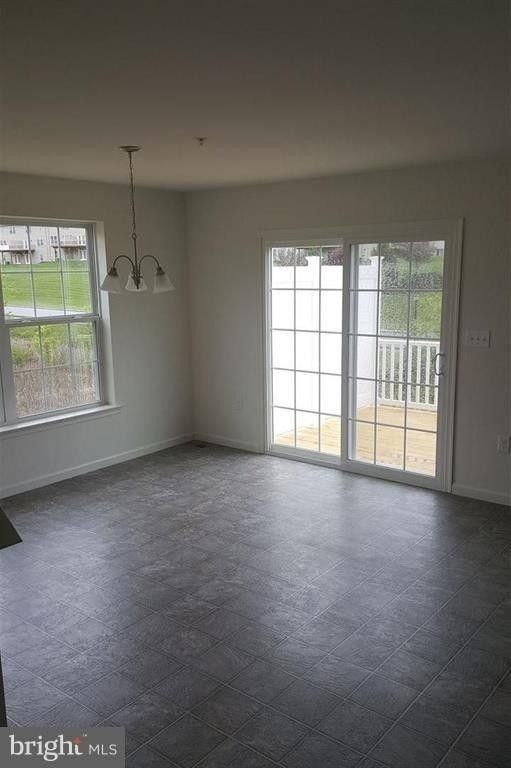 5115 Winthrop Avenue - Photo 4 of 8