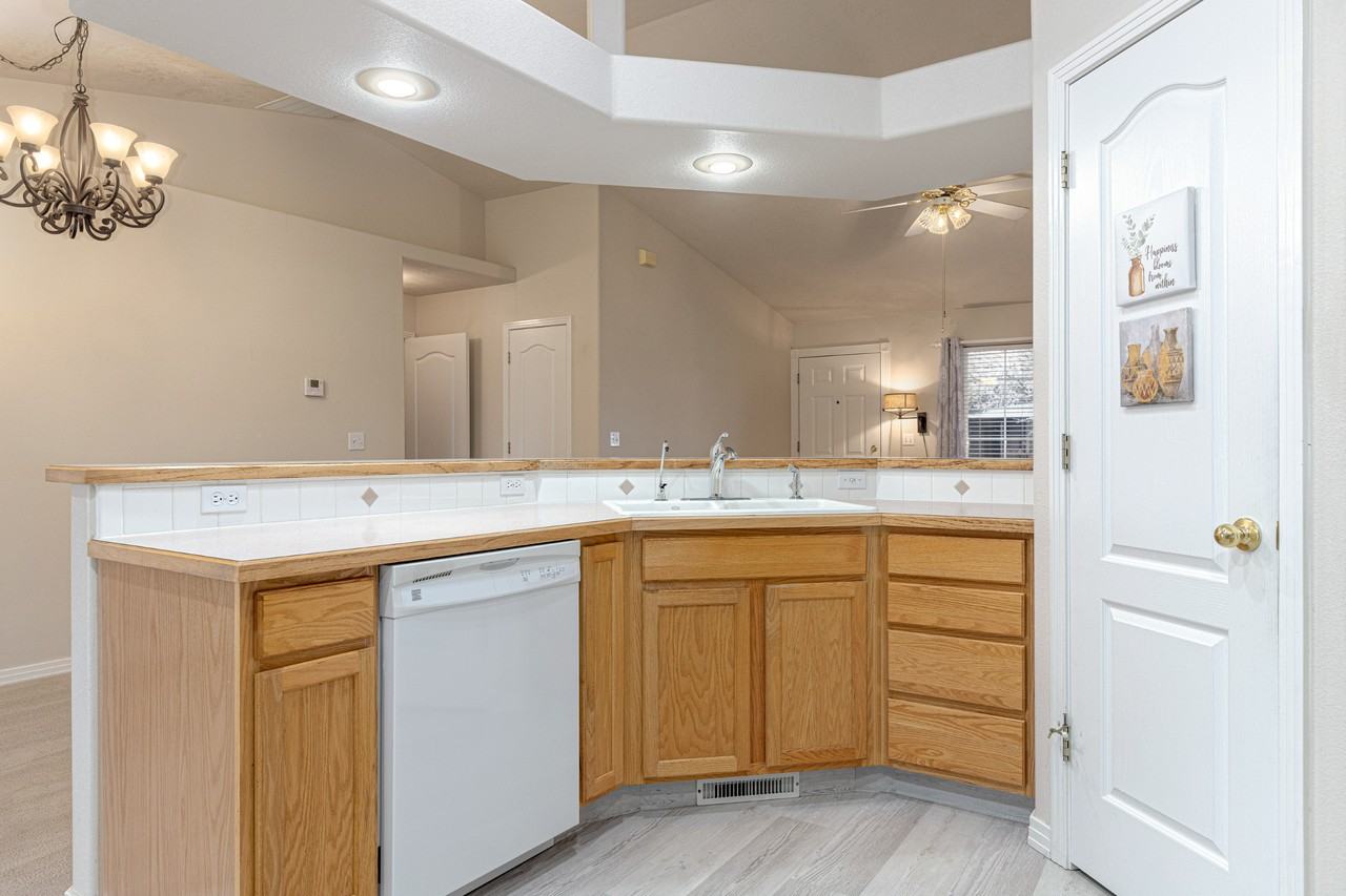 2182 E Clarene St #NA - Photo 6 of 32