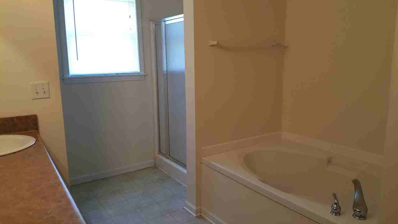 Scotland Rd #990 - Photo 4 of 37