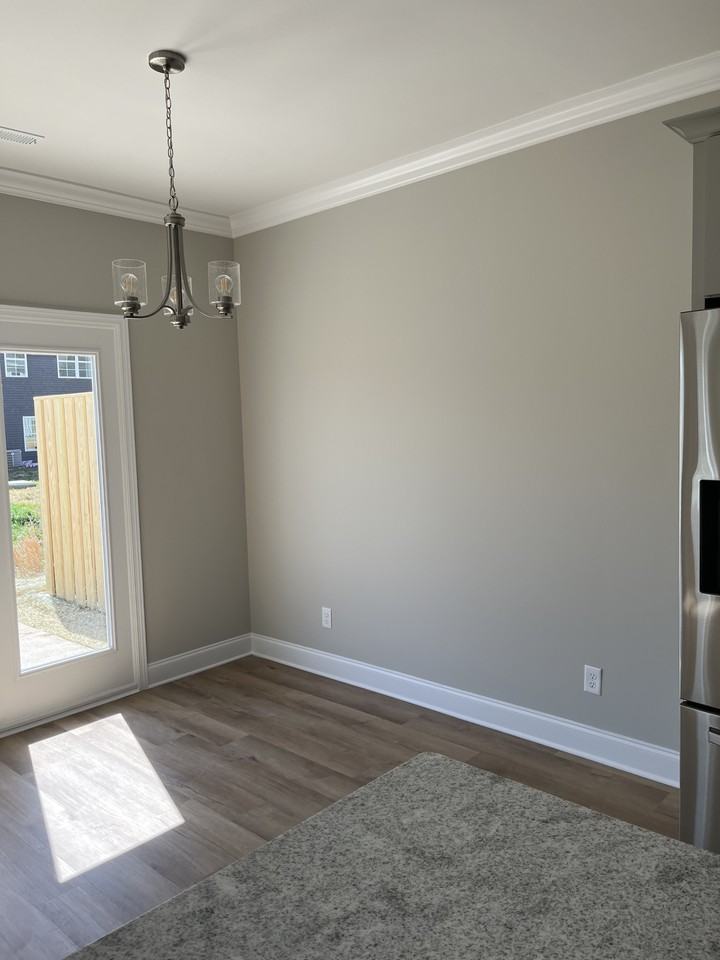 140 Bellingham Cv Ne - Photo 6 of 30