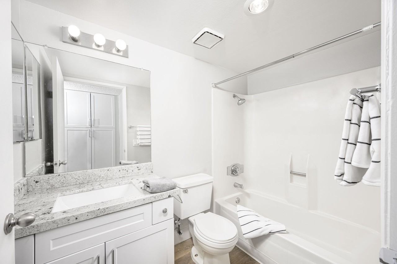 Mountain View Camarillo - Photo 3 of 26