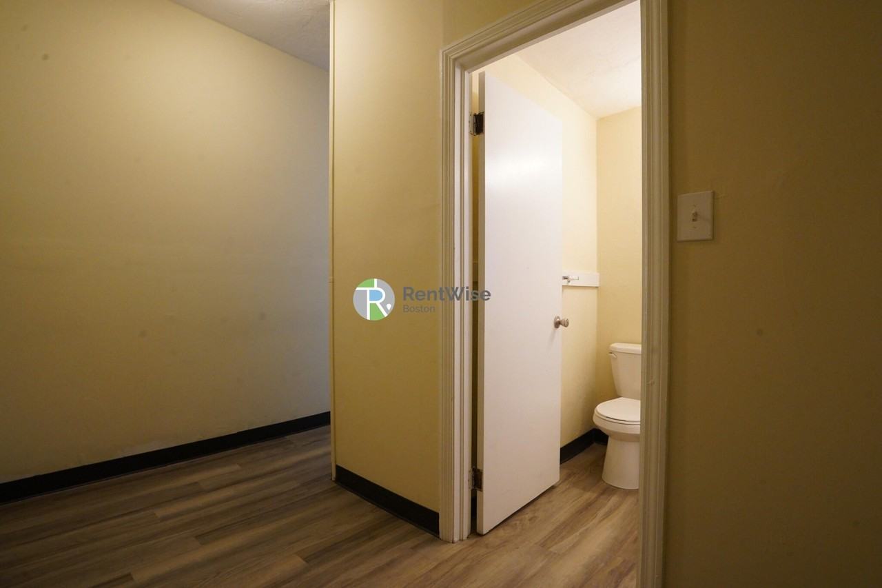 161 Kelton St #14 - Photo 4 of 12
