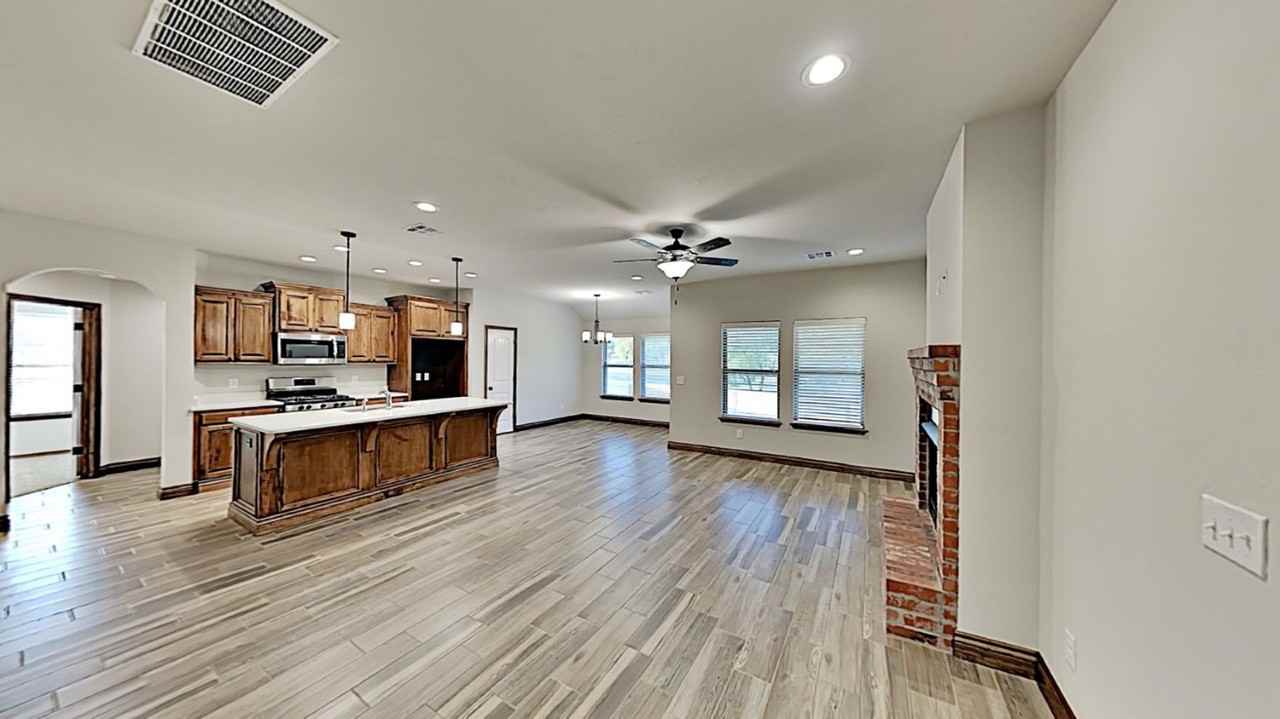 7037 Hidden Trail Ln - Photo 4 of 21