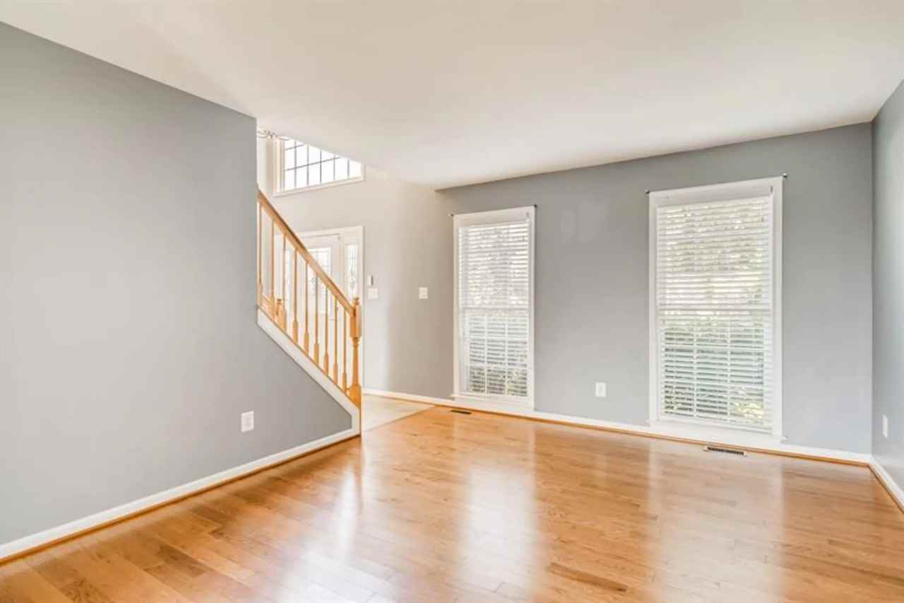 107 Calder Ct - Photo 3 of 17