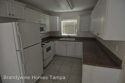 3709 E Grove St - Photo 3 of 3