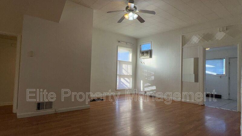 612 Minnequa Ave - Photo 7 of 21