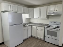 featured image of 523 Spinnaker Ln