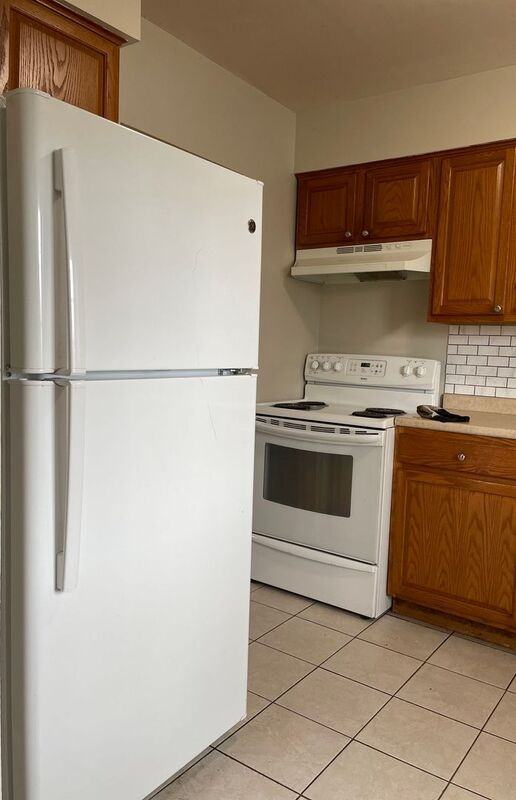 875 Demorest Rd - Photo 2 of 20