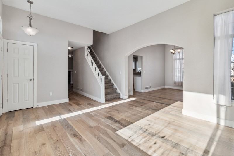 5357 E Hamilton Ave - Photo 5 of 40
