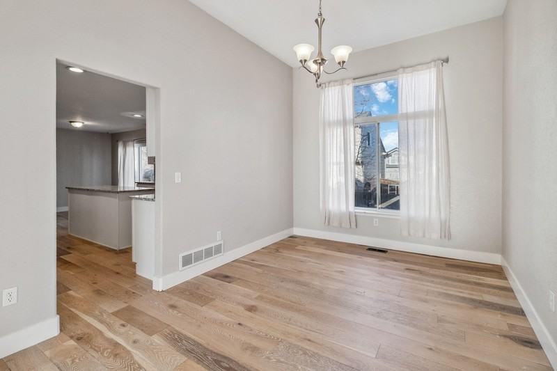 5357 E Hamilton Ave - Photo 7 of 40