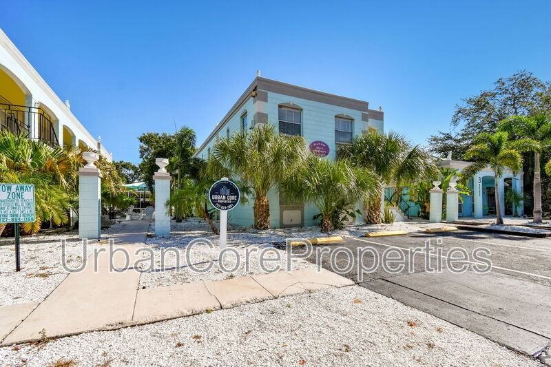 321 24th Ave N #8