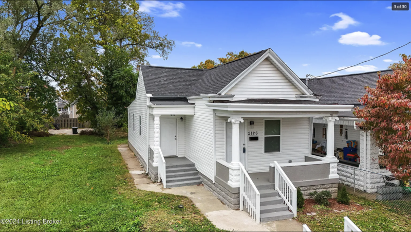 2126 Grand Ave - Photo 2 of 22