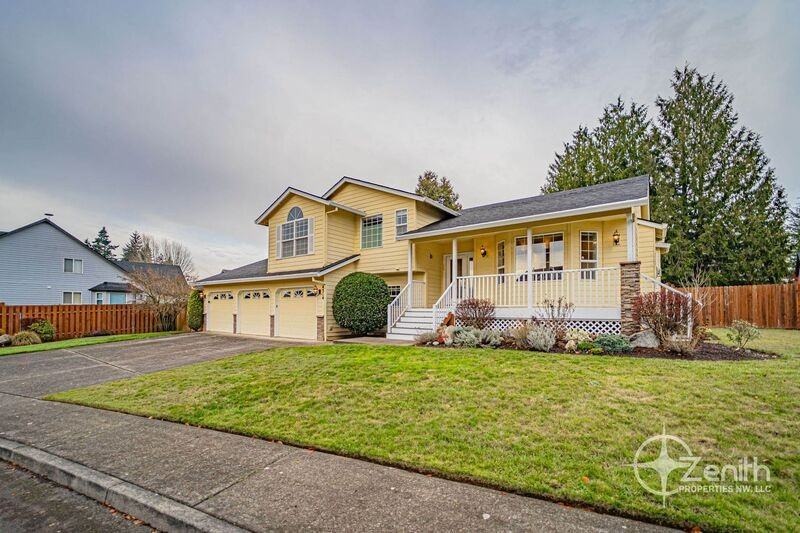 4314 Ne 126th St - Photo 4 of 48