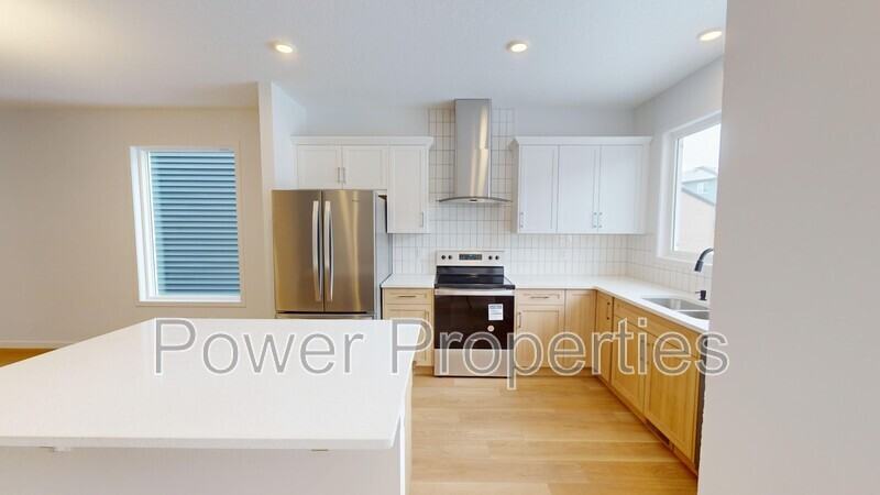 3103 Upper Pl Nw - Photo 4 of 19