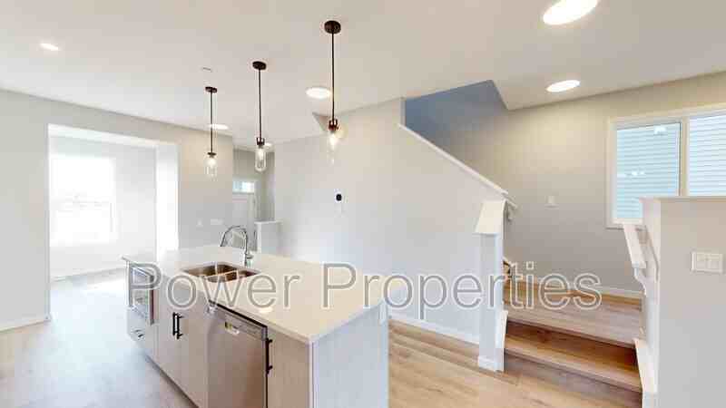 224 Hotchkiss Dr Se - Photo 2 of 28