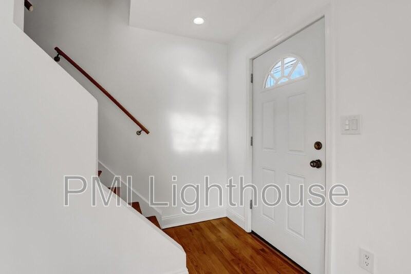 25 Thorney Ave - Photo 3 of 26