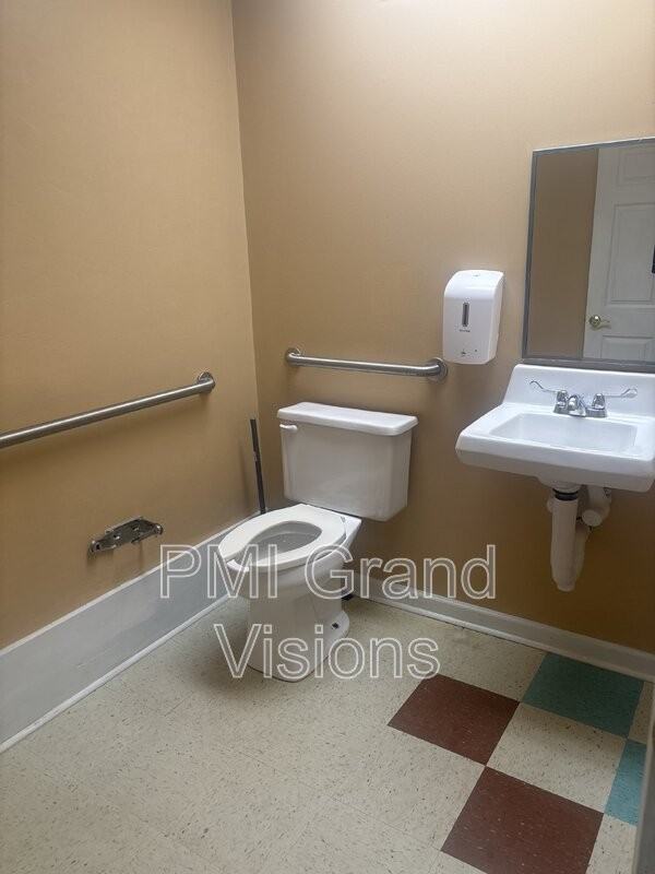 603 Monroe Ave - Photo 2 of 24