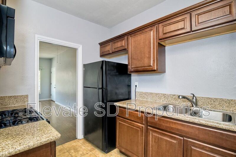 3557 1/2 College Ave - Photo 2 of 26