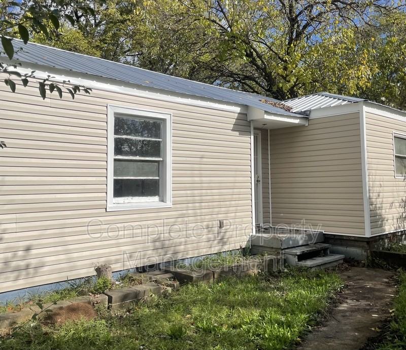 6721 Grasselli Rd - Photo 2 of 9