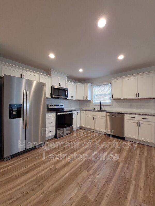 328 Winding Branch Dr - Photo 2 of 22